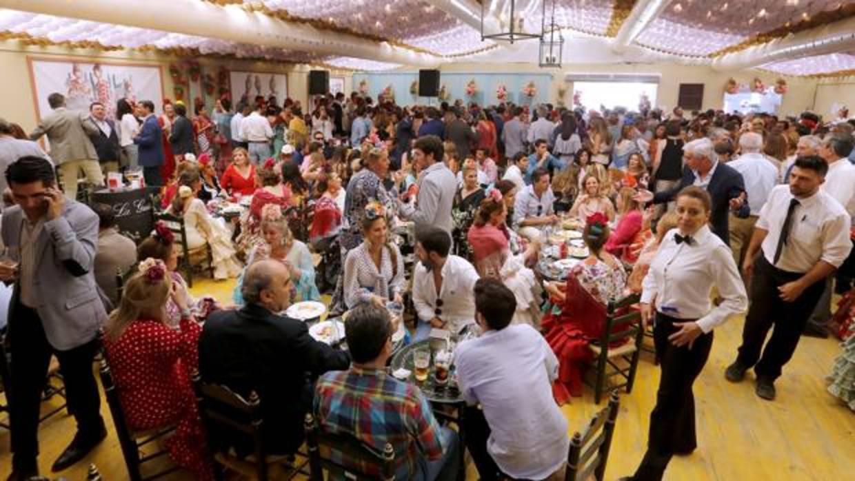 Interior de una de las casetas de la pasada Feria de Nuestra Señora de la Salud