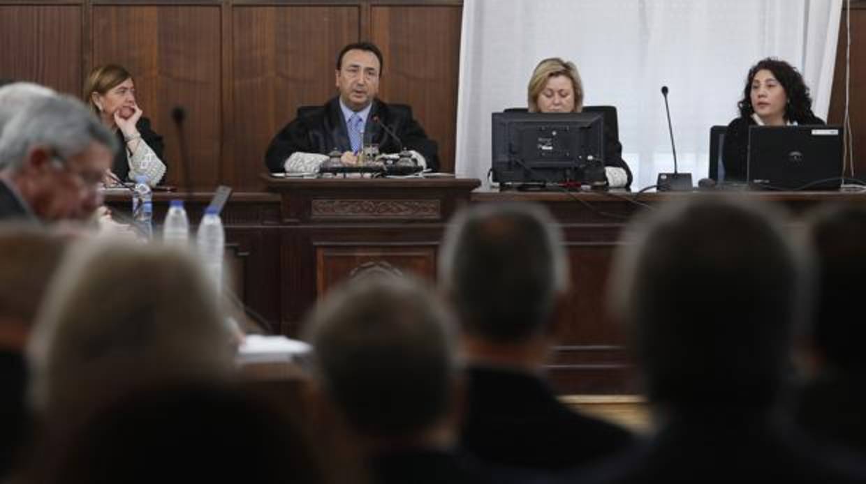 Imagen de la sala de la Audiencia de Sevilla donde se juzga el caso ERE