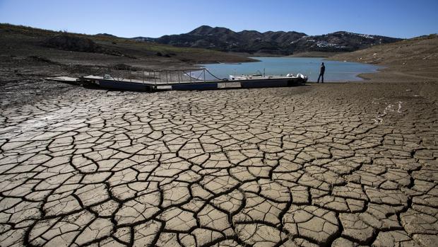 Los riegos con agua del Guadalquivir se reducirán a la mitad si no llueve esta primavera