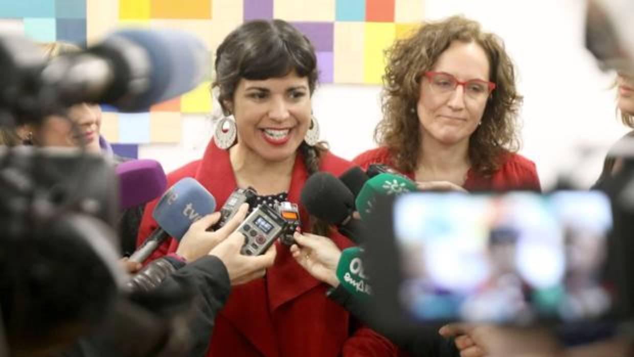 La coordinadora de Podemos Andalucía, Teresa Rodríguez, durante la valoración este lunes del Egopa 2018
