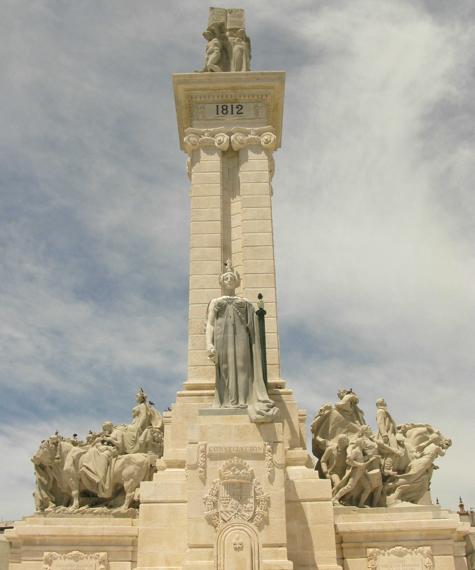 uUna frontal del Monumento de la Constitución de Cádiz