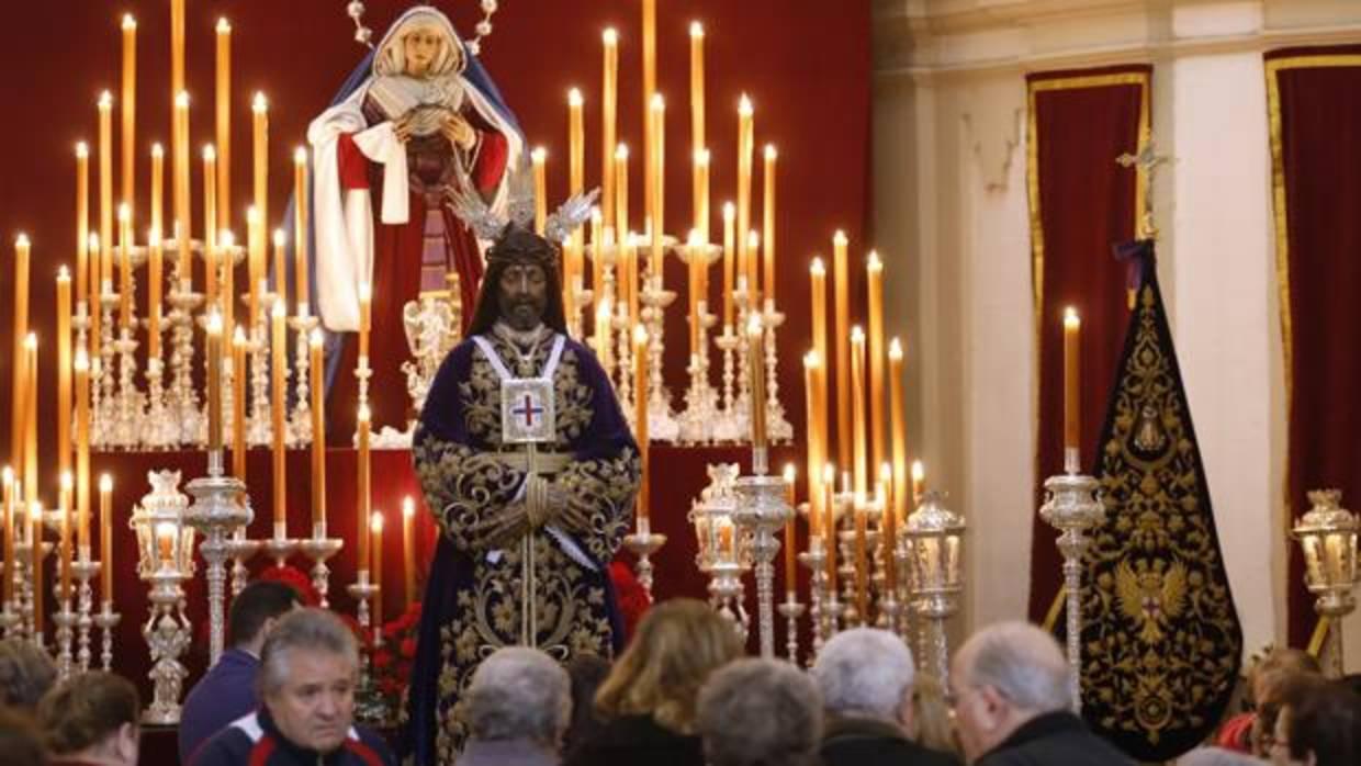 Besapiés de Nuestro Padre Jesús Nazareno Recatado