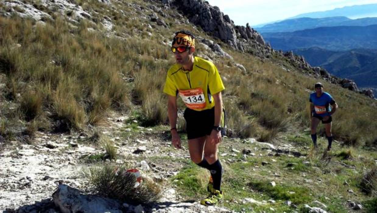 Subida a la Tiñosa en una prueba deportiva organizada en este paraje de Priego