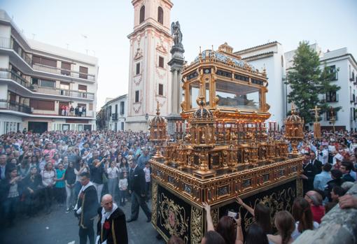 El paso del Santo Sepulcro, en el Viernes Santo de Córdoba