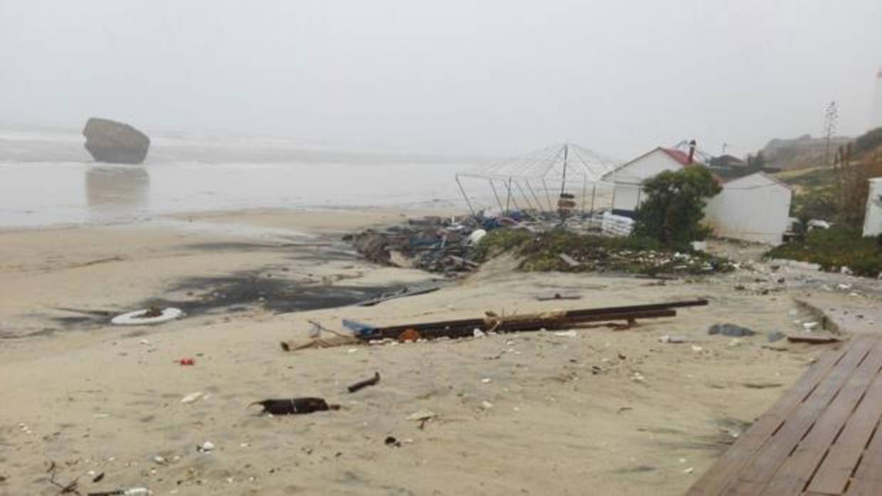 Efectos del temporal en la playa de Matalascañas