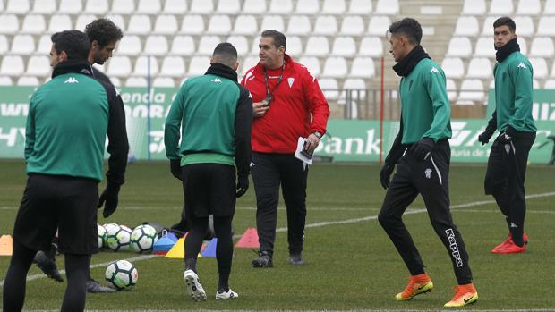 José Ramón Sandoval, técnico del Córdoba CF: «Nos dieron por muertos y ahora podemos ser incómodos»