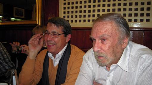 Álvarez Ortega (derecha) junto a Juan Pastor