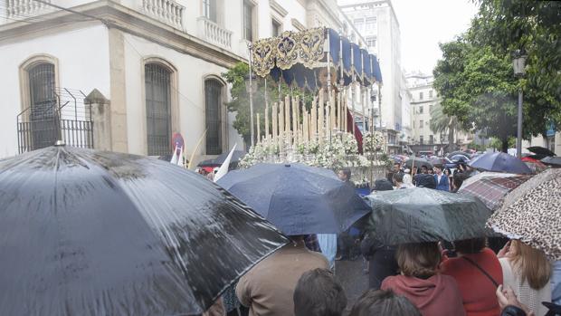 El tiempo en Córdoba en Semana Santa: lluvias desde el Viernes de Dolores al Domingo de Ramos