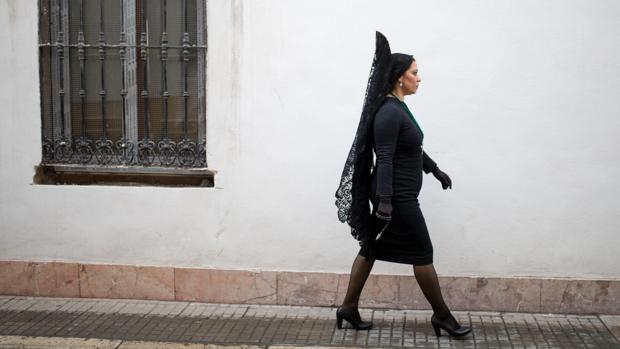 Semana Santa de Córdoba 2018: La mantilla, una tradición heredada