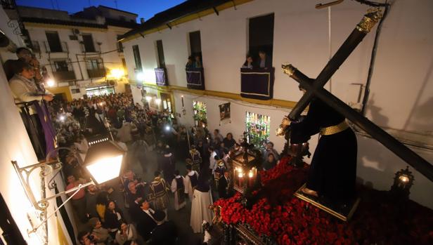 Semana Santa de Córdoba 2018: La ciudad vibra con el Miércoles Santo