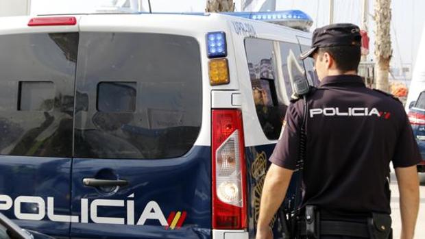 Arrestado un menor en Málaga por robar, pegar y vejar a un compañero de clase