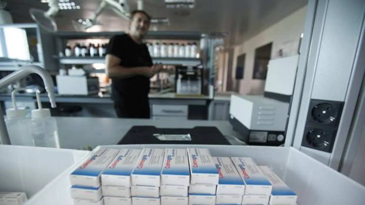 Cajas de medicamentos en las instalaciones de la firma