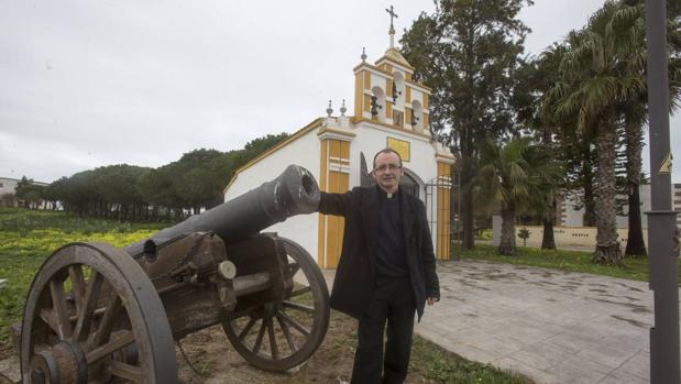 «Me sorprenden las cofradías y la devoción popular que hay»