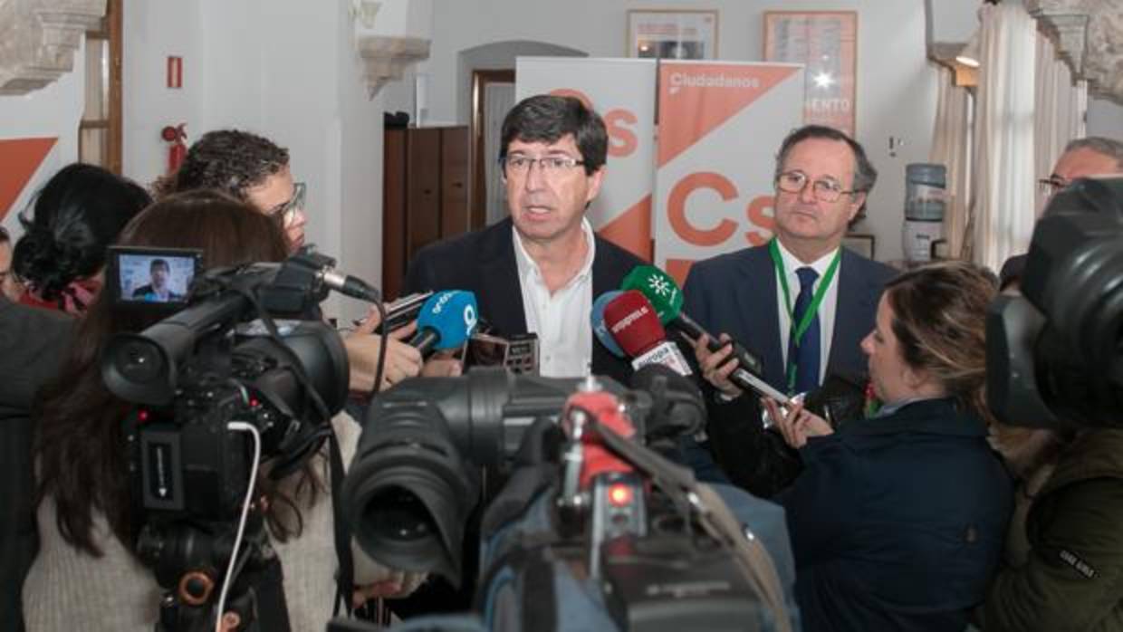 El líder de Ciudadanos, Juan Marín, este martes en el Parlamento de Andalucía