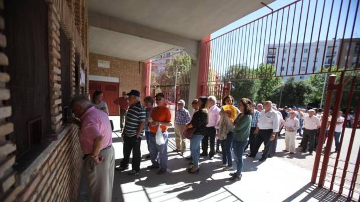 Taquillas de la plaza de toros de Córdoba «Los Califas»