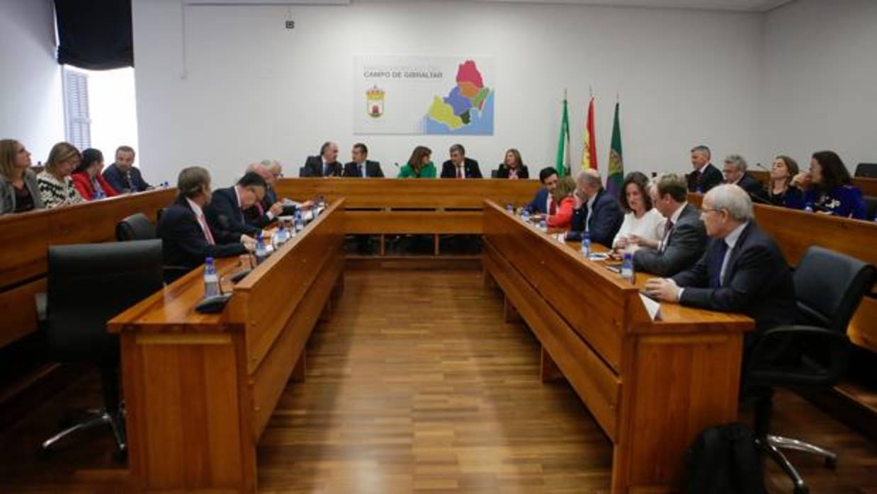Imagen de la reunión celebrada este miércoles en Algeciras.