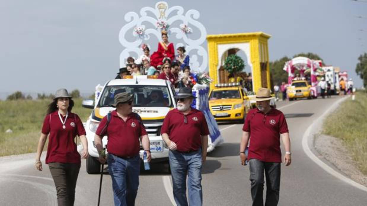 Efectivos de Protección Civil durante un servicio