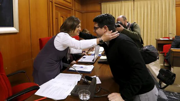 PSOE e IU zanjan un pobre mandato y se lanzan a la pelea por liderar el bloque izquierdista en Córdoba