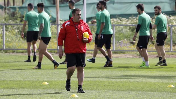 Córdoba CF | José Ramón Sandoval: «Tenemos que demostrar quién se juega algo»