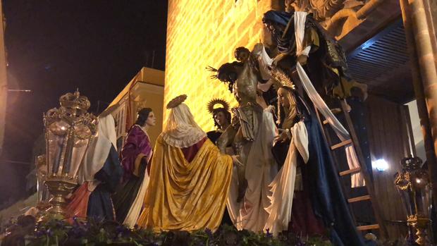 Dimite el capataz de la cofradía del Descendimiento