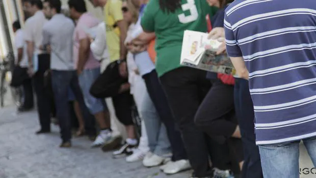 El paro se redujo en 13.001 personas en mayo en Andalucía, hasta 800.320 desempleados