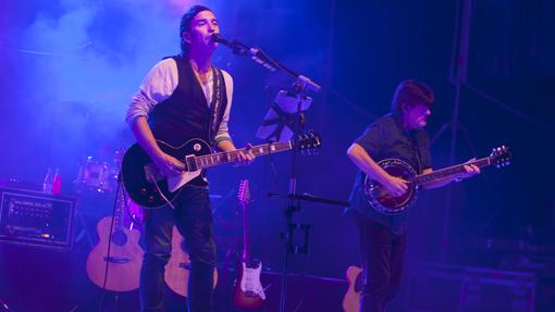 Los Secretos, durante un concierto en Córdoba