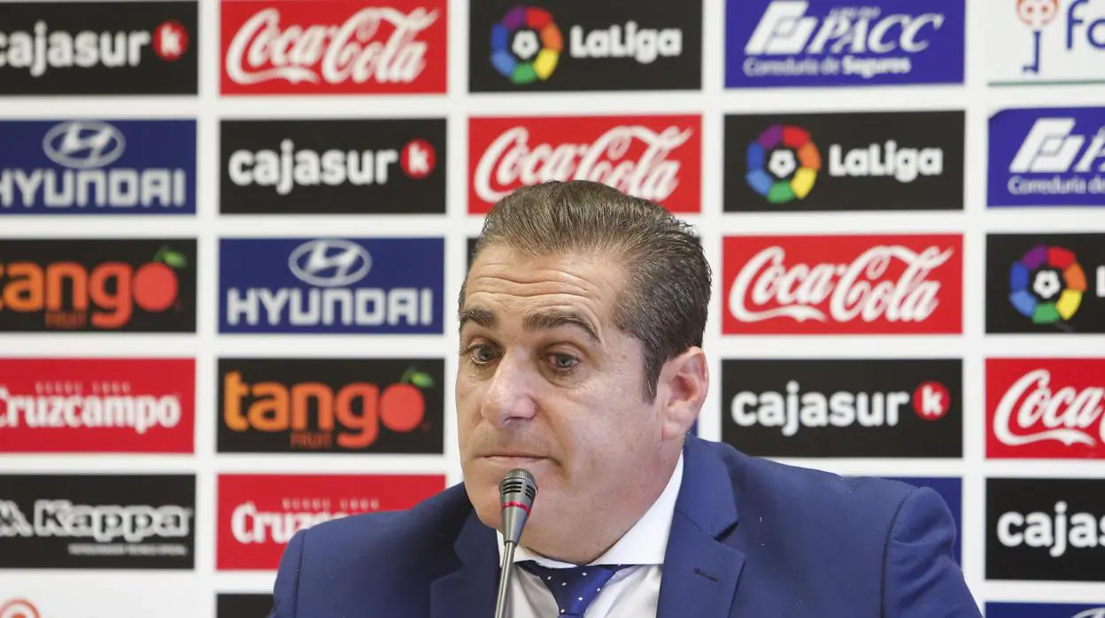 El entrenador ex del Córdoba CF José Ramón Sandoval, este miércoles, en la sala de prensa del Arcángel