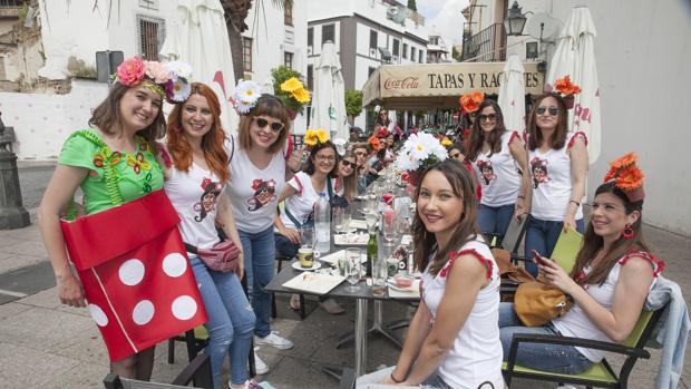 Despedida de soltera en las calles de Córdoba