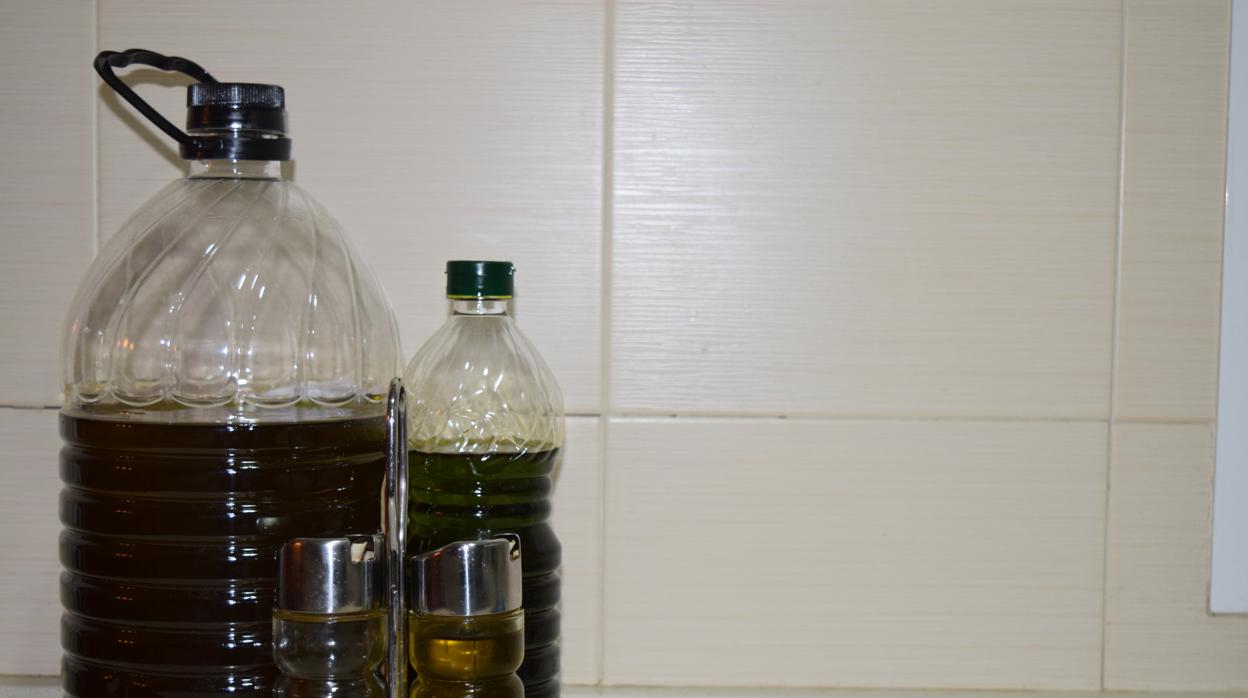 El aceite de oliva es uno de los productos troncales de la cocina mediterranea