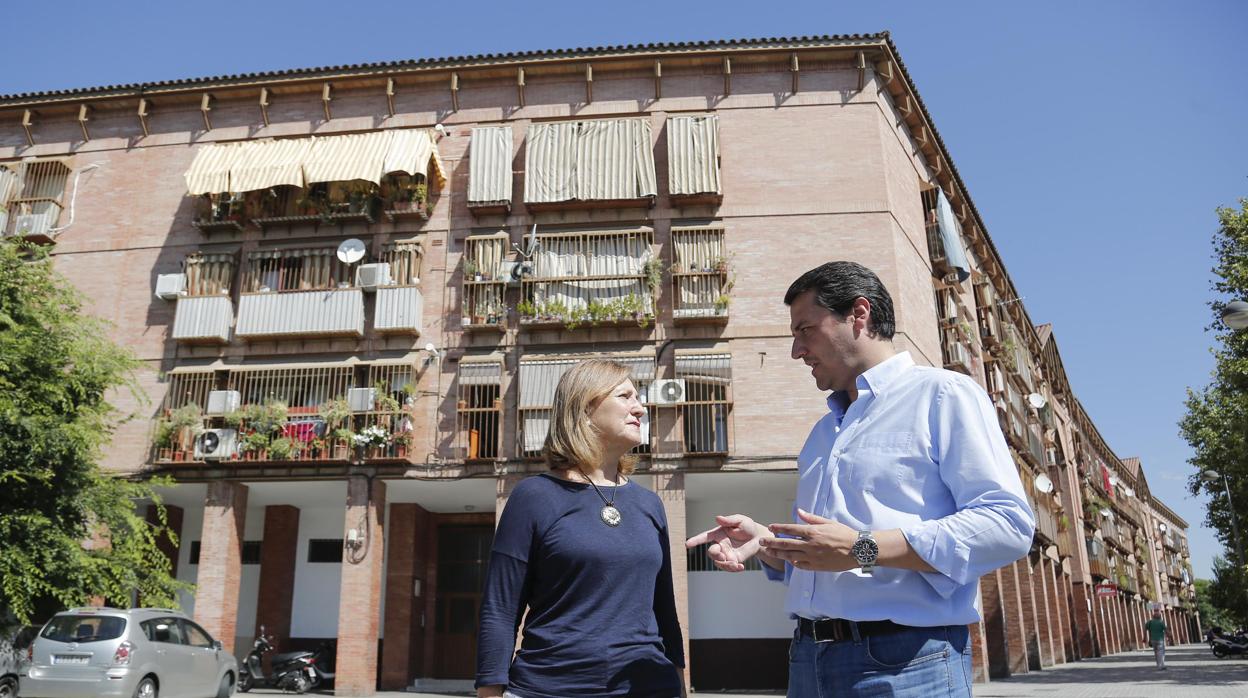 Los concejales del PP, ayer en Las Moreras