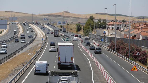 La DGT encuentra tres puntos negros en las carreteras de Córdoba durante la «Operación Verano»