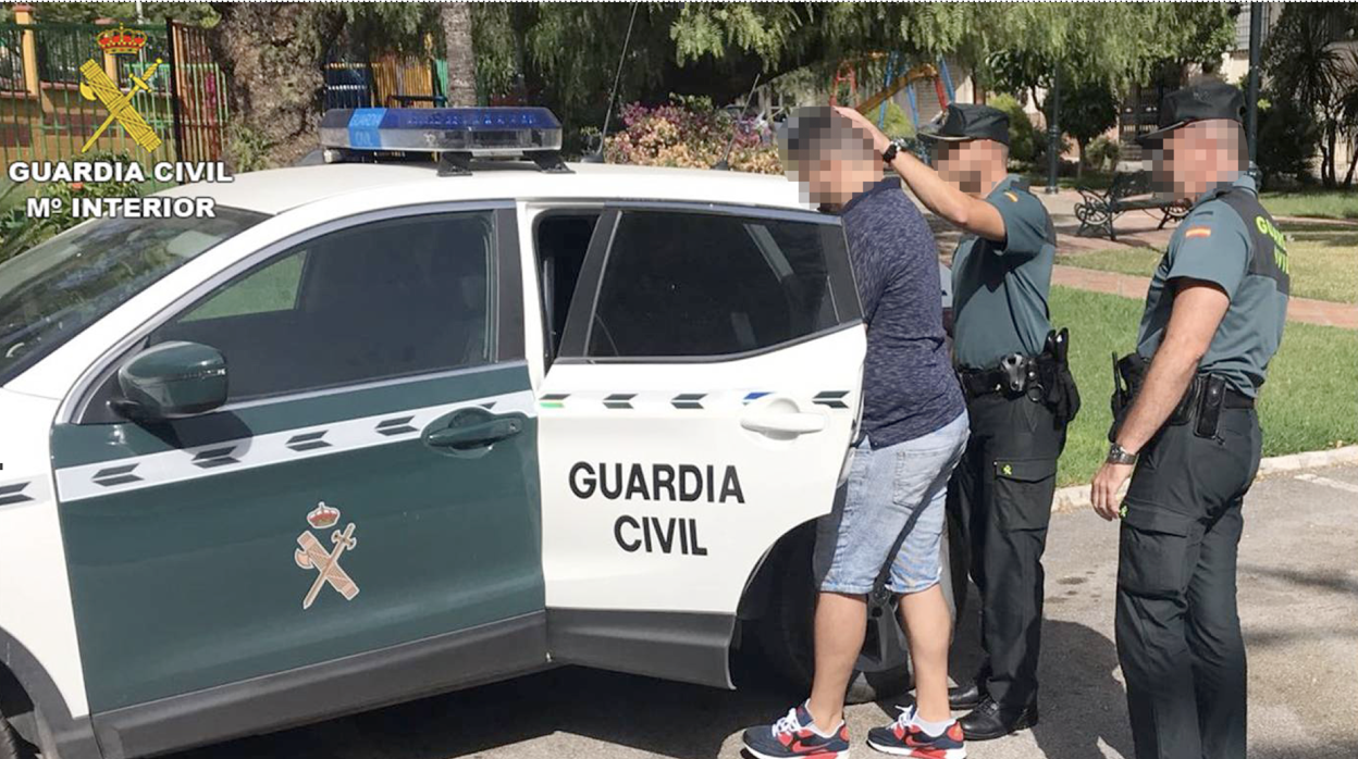 Momento de la detención en Churriana (Málaga)