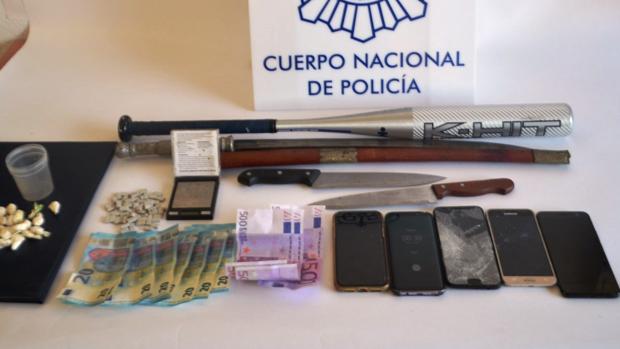 Secuestran a una compañera de piso por una deuda de 1.700 euros