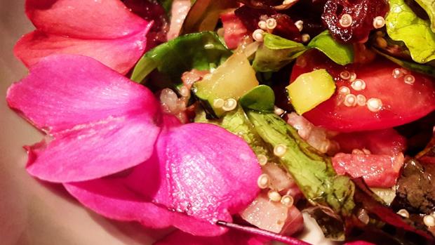 Menos flores, cocinero