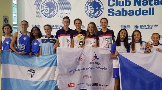 La categoría femenina del Club Navial triunfa en el VI Campeonato de España alevín