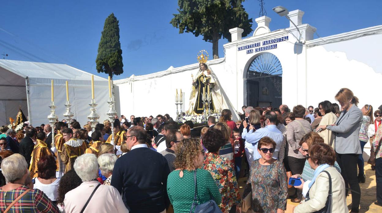 La Virgen del Carmen, durante su primera salida extraordinaria