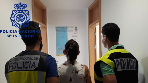 Detenida en Huelva por empadronar inmigrantes en su casa a cambio de 200 euros