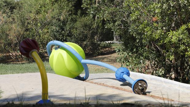 Se derrumba una de las instalaciones del nuevo parque acuático de la Ciudad de los Niños de Córdoba