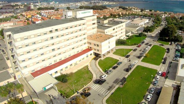 Un herido grave por arma blanca en una reyerta en Algeciras