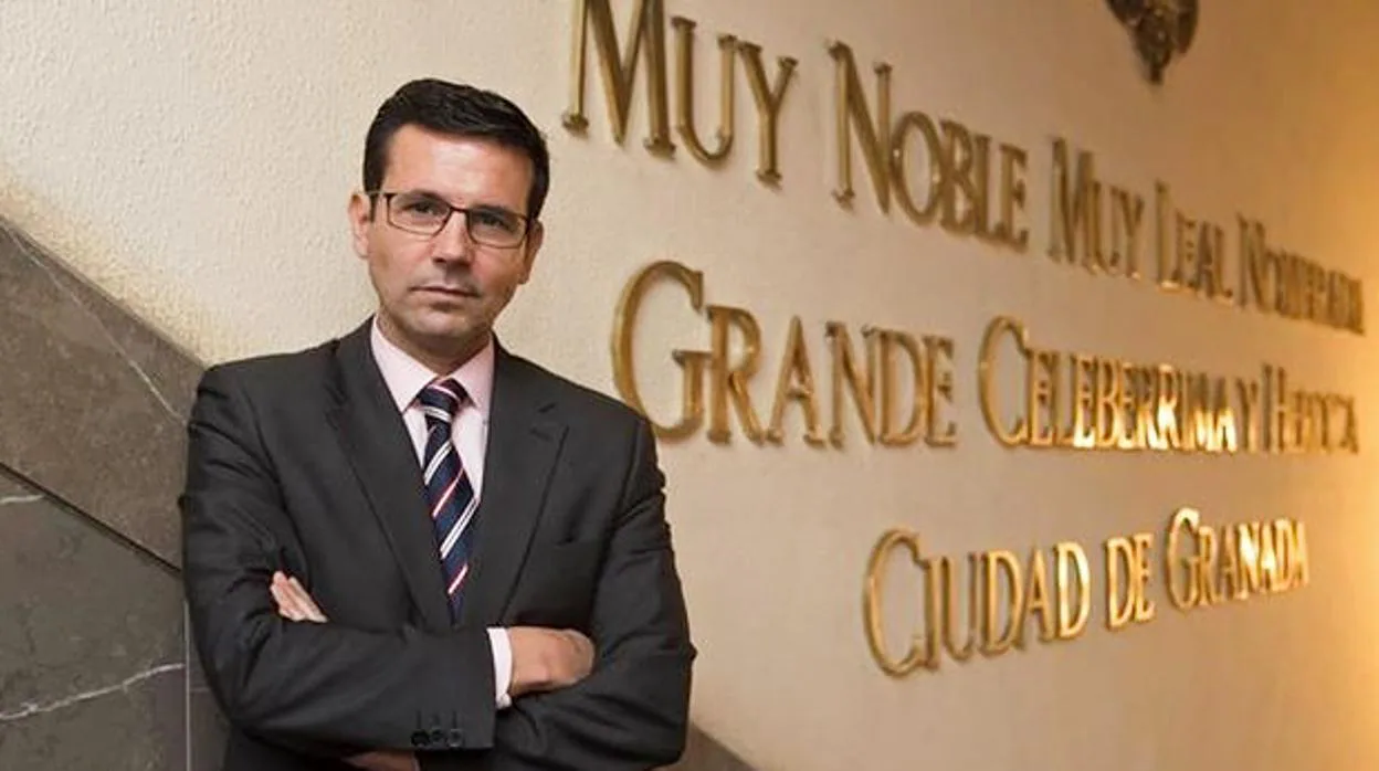 El alcalde de Granada, el socialista Francisco Cuenca.