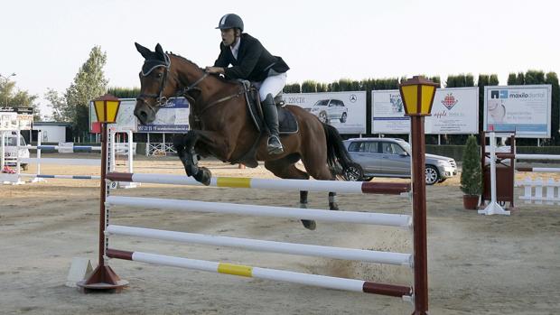 Un centenar de caballos y ponis participan este fin de semana en el Concurso Nacional de Saltos en Córdoba