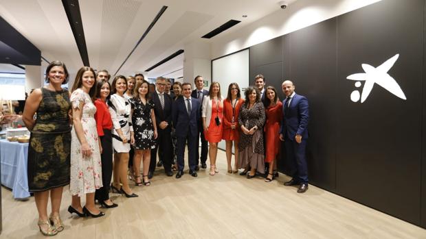 CaixaBank inaugura en Córdoba su nueva oficina central con horario ininterrumpido