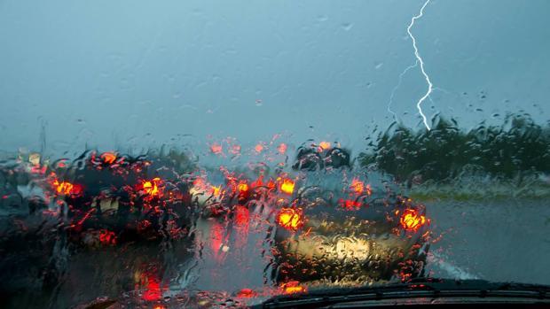 Alerta amarilla en Córdoba este domingo por tormentas, con el ciclón Leslie dando coletazos