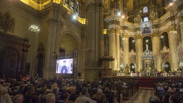 El cielo se abre en la subida a los altares del Padre Arnaiz