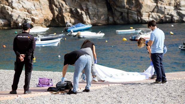 Muere un inglés ahogado en la playa de Calahonda en Motril (Granada)