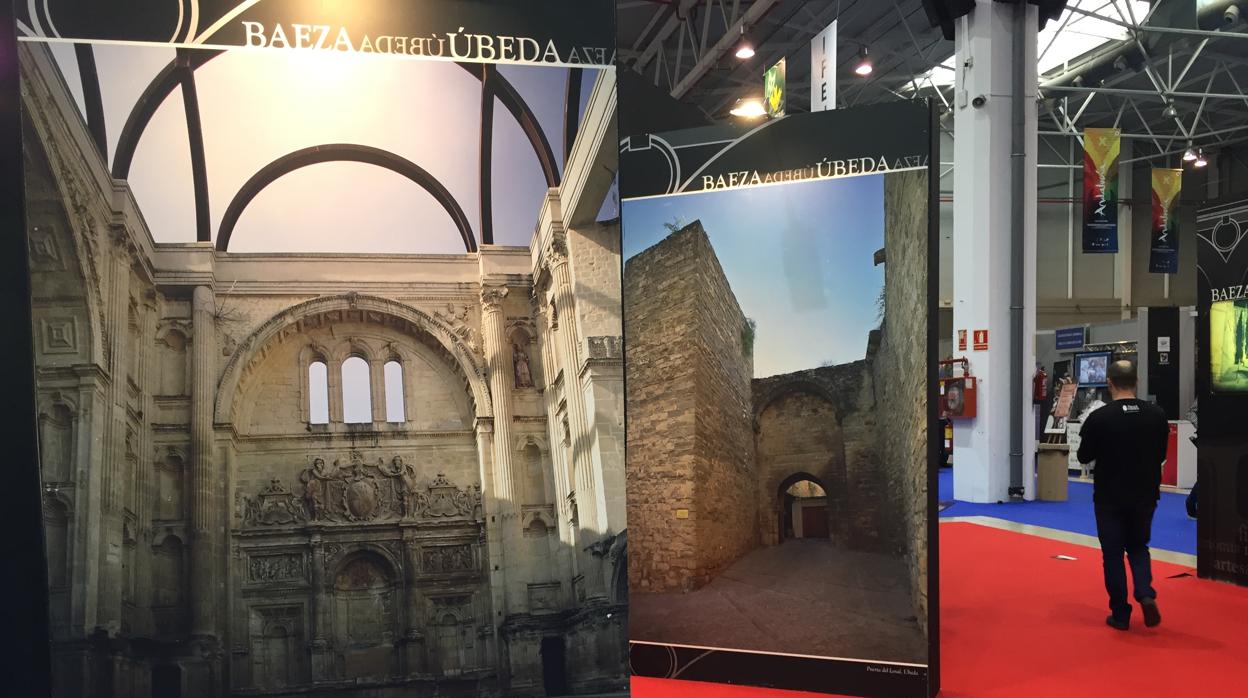 Expositor de Baeza en la feria de turismo de interior