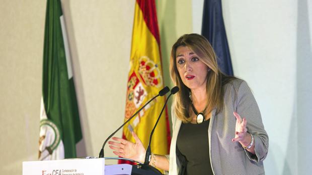 Susana Díaz se garantiza un grupo de confianza para la próxima legislatura