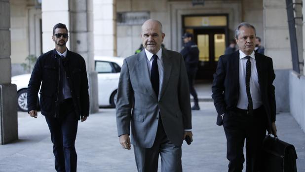 Diez meses de juicio y 120 testigos no libran a Griñán y Chaves de la dura acusación de la Fiscalía