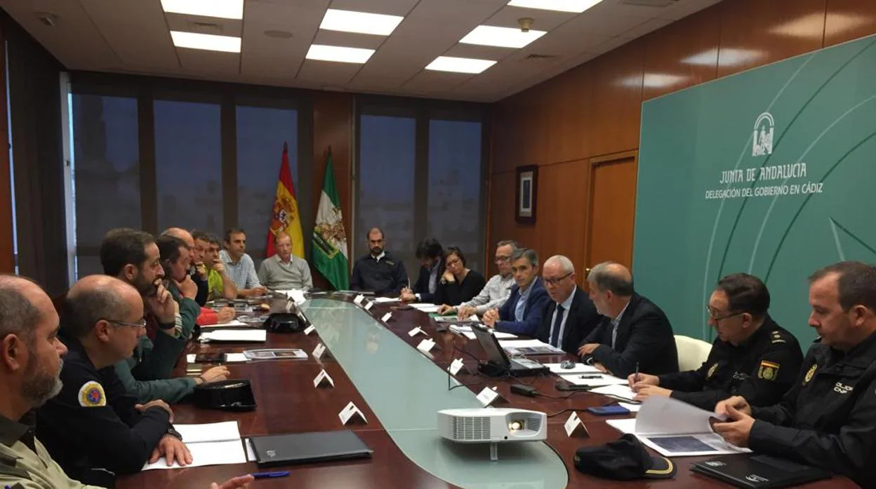 Imagen de la reunión de coordinación del Plan Infoca celebrada este miércoles en Cádiz.