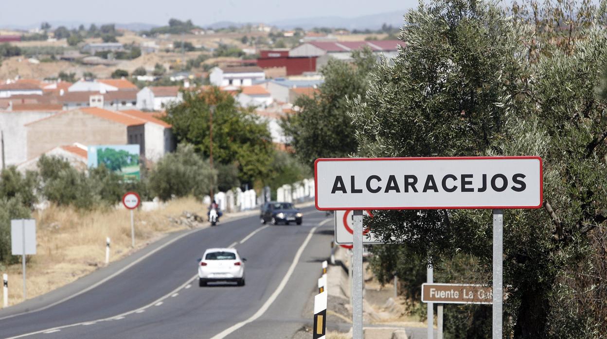 Entrada a la localidad de Alcaracejos en el Valle de los Pedroches